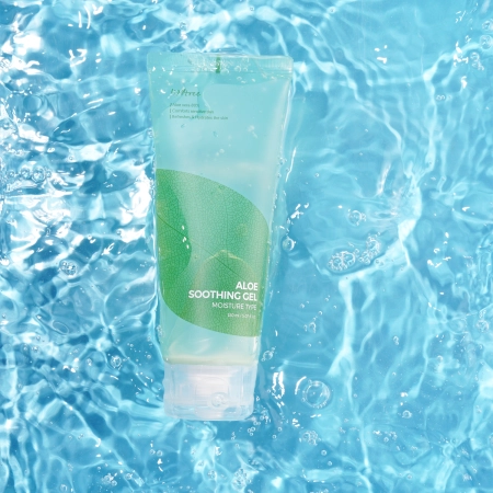 Isntree – Aloe Soothing Gel – Moisture Type – Soothing and Moisturizing Gel with Aloe – 150ml