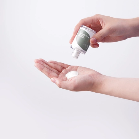 Isntree-Mugwort-Calming-Powder-Wash-Face-Wash-15g