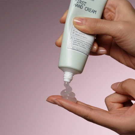 Logically-Skin-First-Hand-Cream-Moisturizing-Hand-Cream-50g