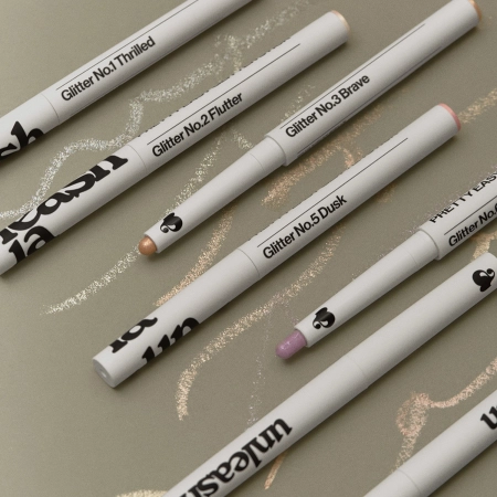 Unleashia – Pretty Easy Glitter Stick – Glitter Eyeliner – 8 Nudy Morn – 0.7g